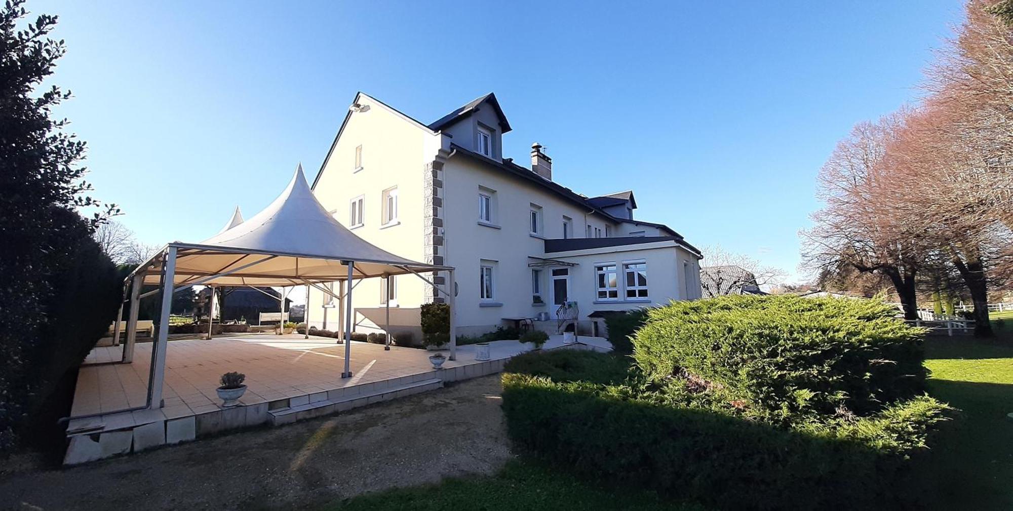 Logis Relais Des Monedieres Seilhac Экстерьер фото